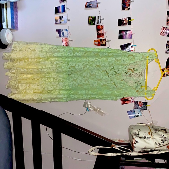 Bathing suit cover-up - Picture 1 of 3